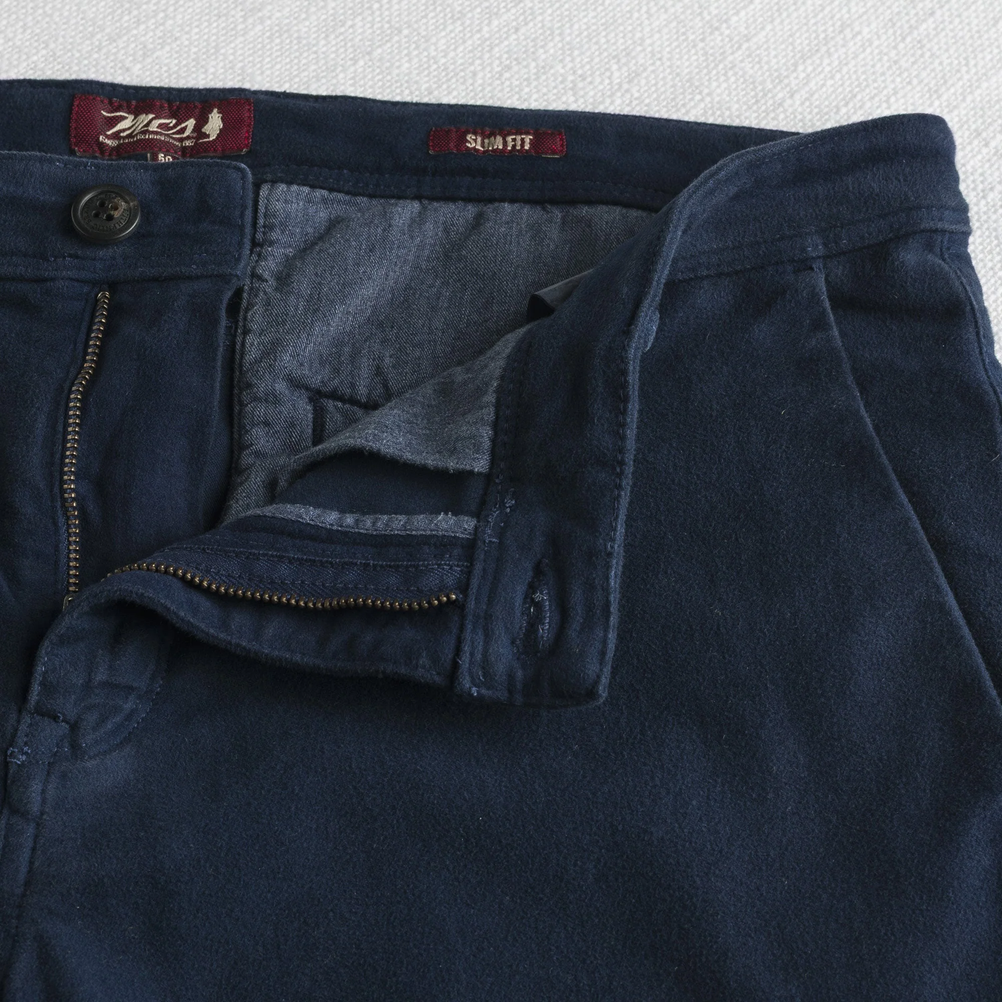 Pantalone Chino in Fustagno Stretch Slim Fit - Image 9