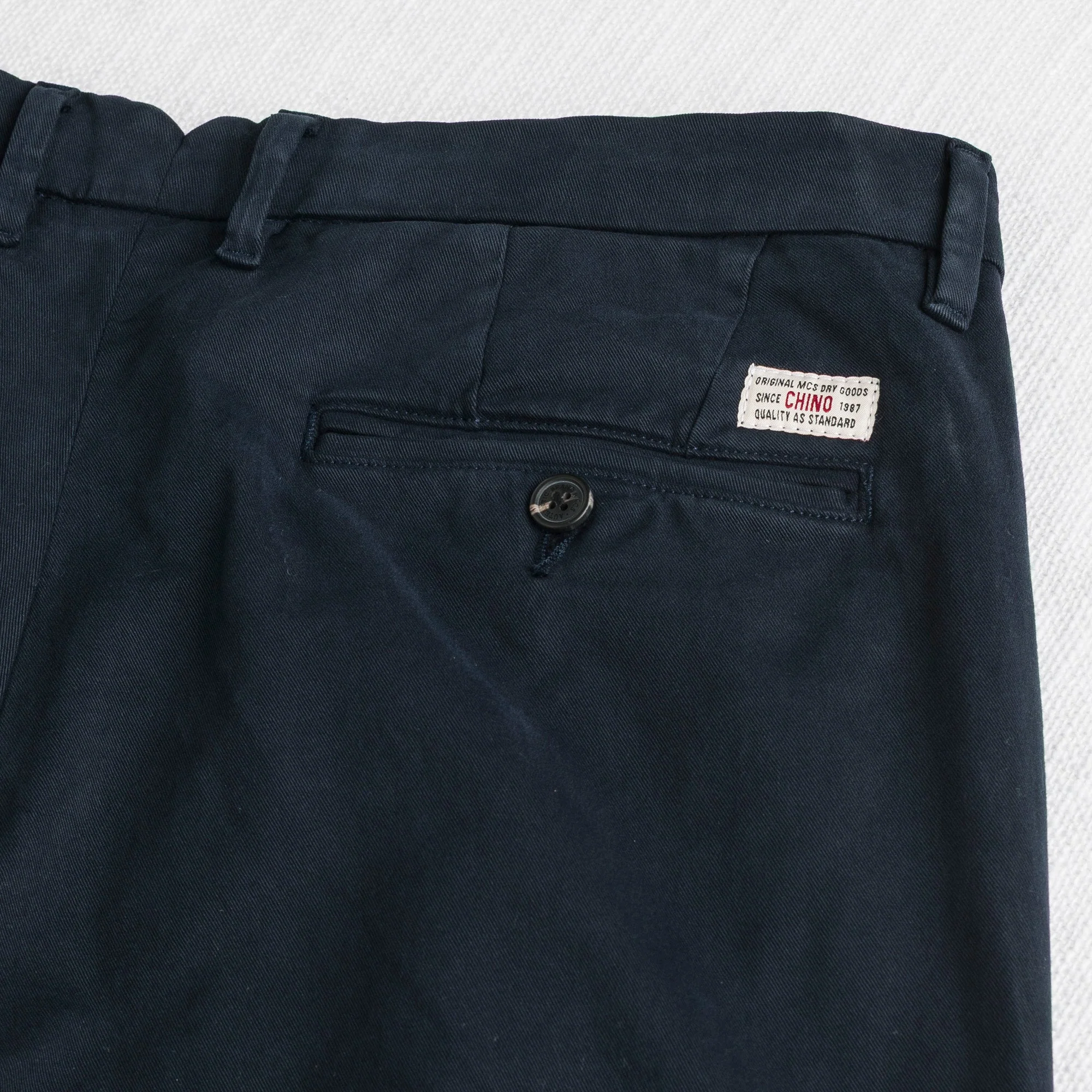 Pantalone Chino in Gabardina Stretch Slim Fit - Image 10
